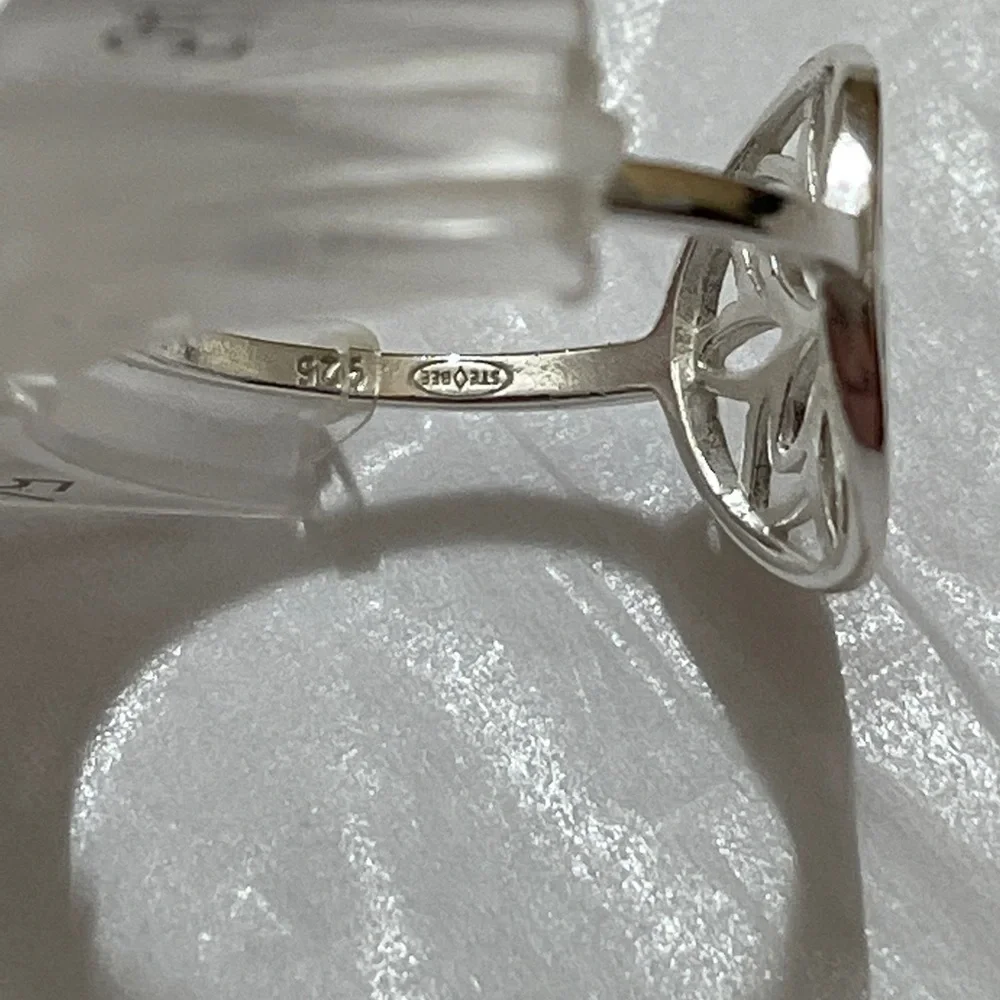 TOSH 925 Silver Plated Ring with Floral Cut-out Size 54